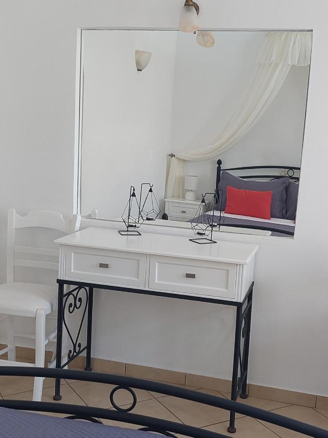 Anthonas Apartments Imerovigli Extérieur photo