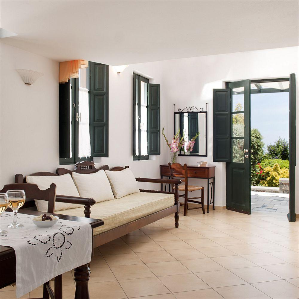 Anthonas Apartments Imerovigli Extérieur photo